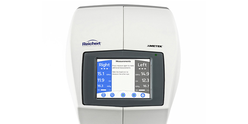 Reichert ORA G3 touchscreen showing corneal hysteresis measurement